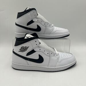 Mens Size 11 Nike Air Jordan 1 Mid Reverse Panda White Black Sneakers DQ8426 132